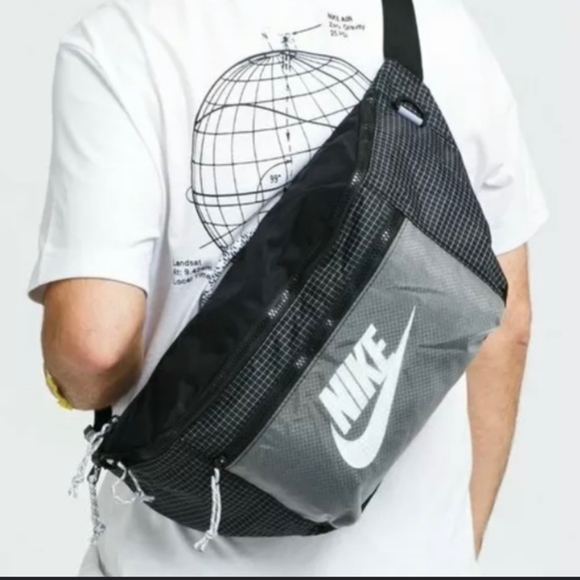 Nike bumbag